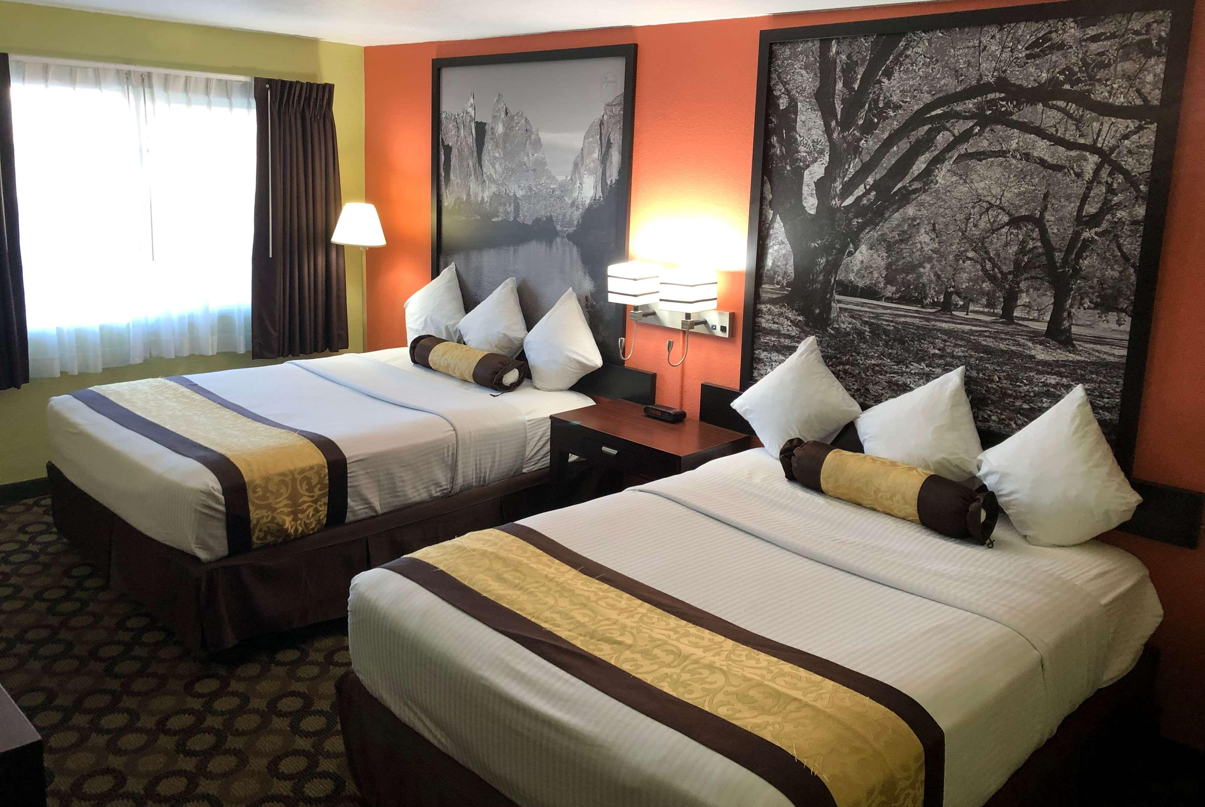 Motel Super 8 By Wyndham Ontario Extérieur photo